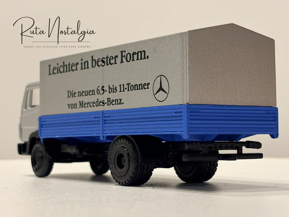 Camión a escala Mercedes-Benz LN2 / 814 “Leichter in bester Form” NZG 1:50 | Camión clásico Alemania Federal, modelo promocional Mercedes-Benz No.249 de colección en Chile 7