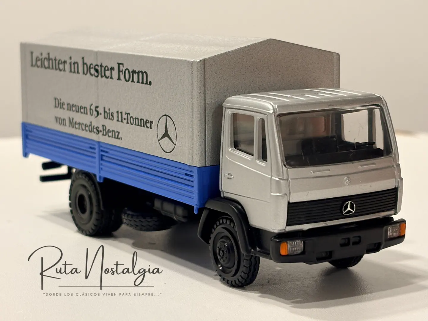 Camión a escala Mercedes-Benz LN2 / 814 “Leichter in bester Form” NZG 1:50 | Camión clásico Alemania Federal, modelo promocional Mercedes-Benz No.249 de colección en Chile 10