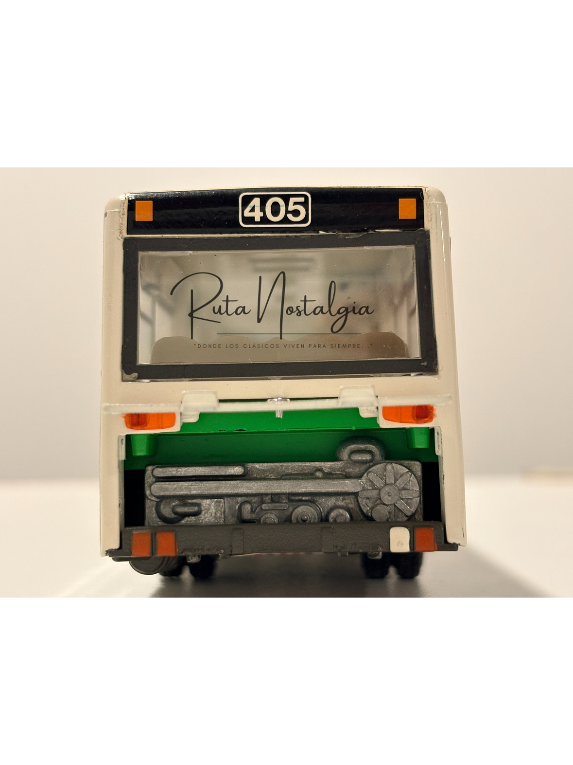 Mercedes-Benz O 405 Stadbus 1:50 NZG No. 255 | Bus urbano clásico alemán de colección en Chile 8