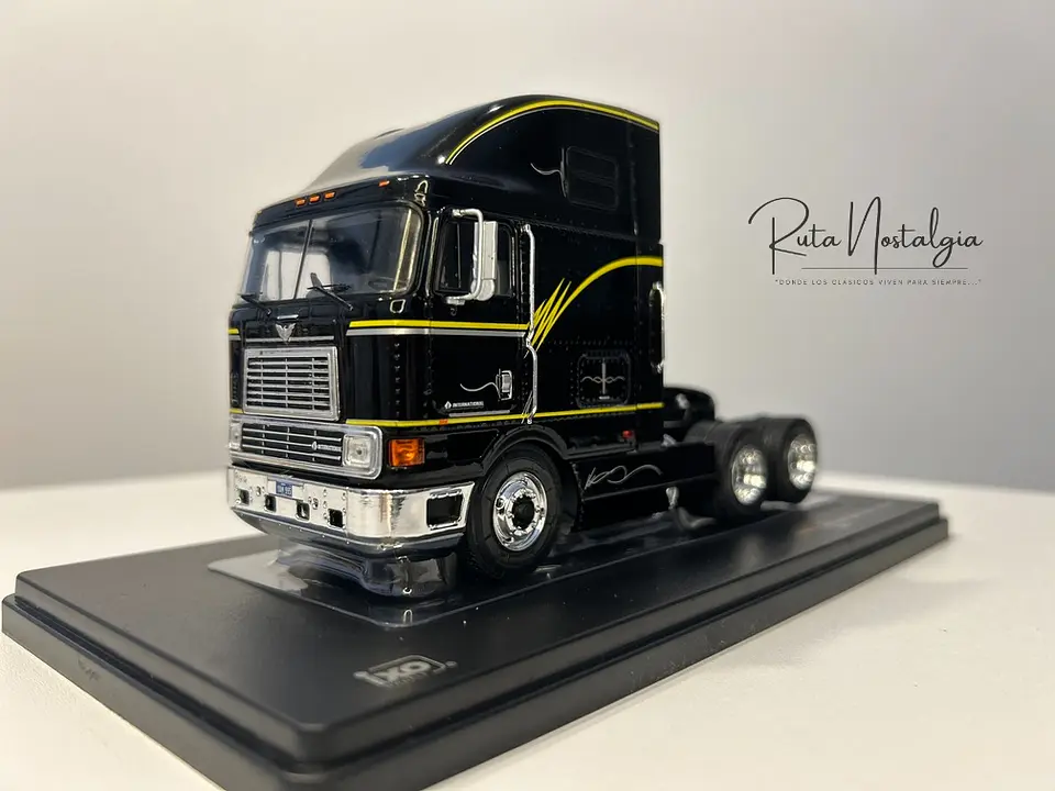 Camión International Eagle 9800 (1995) | IXO 1:43 11