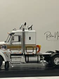 Camión Freightliner Coronado (2012) 6x4 |  IXO Models. Escala 1:43– Clásico americano de carretera | Diecast de colección - Miniatura 5