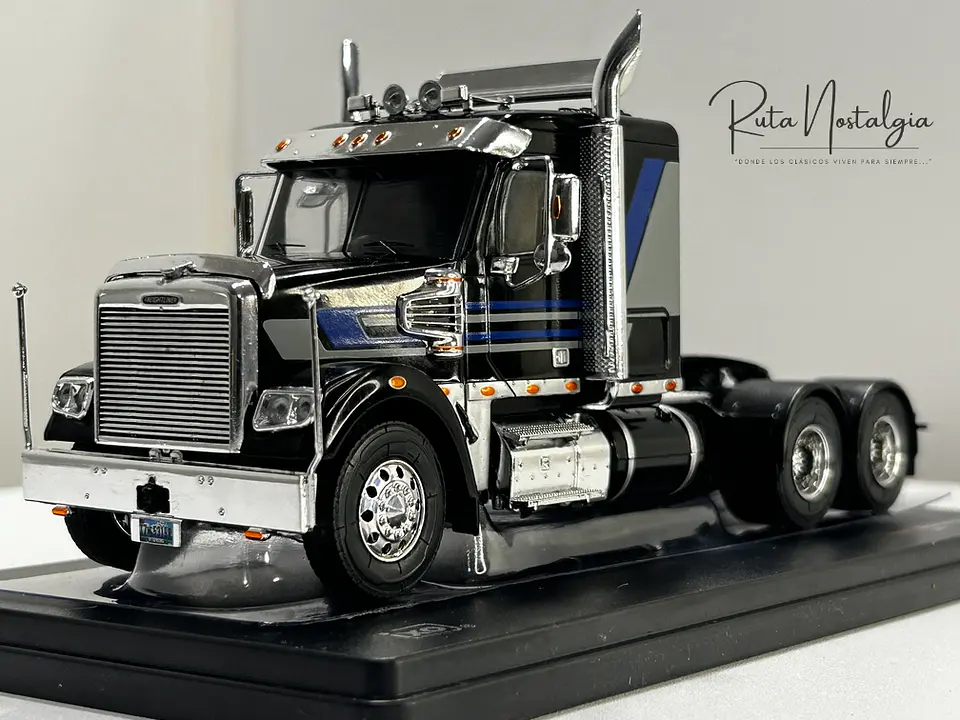 Camión Freightliner Coronado (2012) 6x4 | IXO 1:43 15