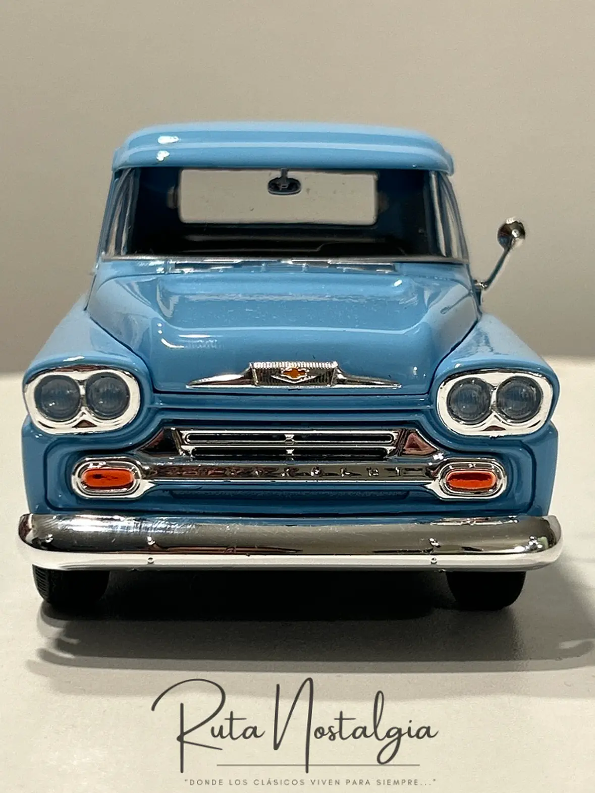 Camioneta a escala Chevrolet Apache Fleetside 1958 | Motormax 1:24 – Pickup clásica americana de colección 2