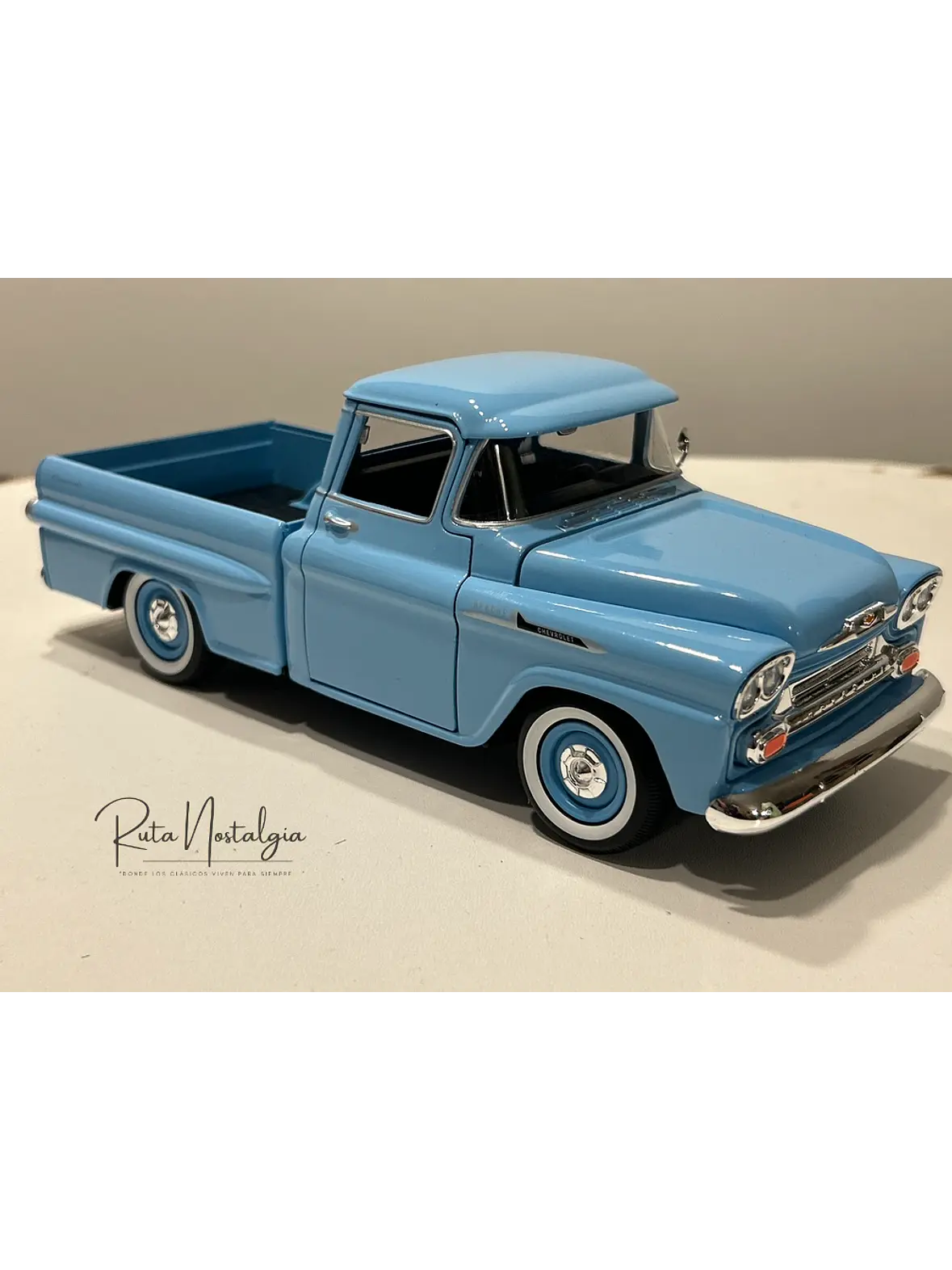 Camioneta a escala Chevrolet Apache Fleetside 1958 | Motormax 1:24 – Pickup clásica americana de colección 4