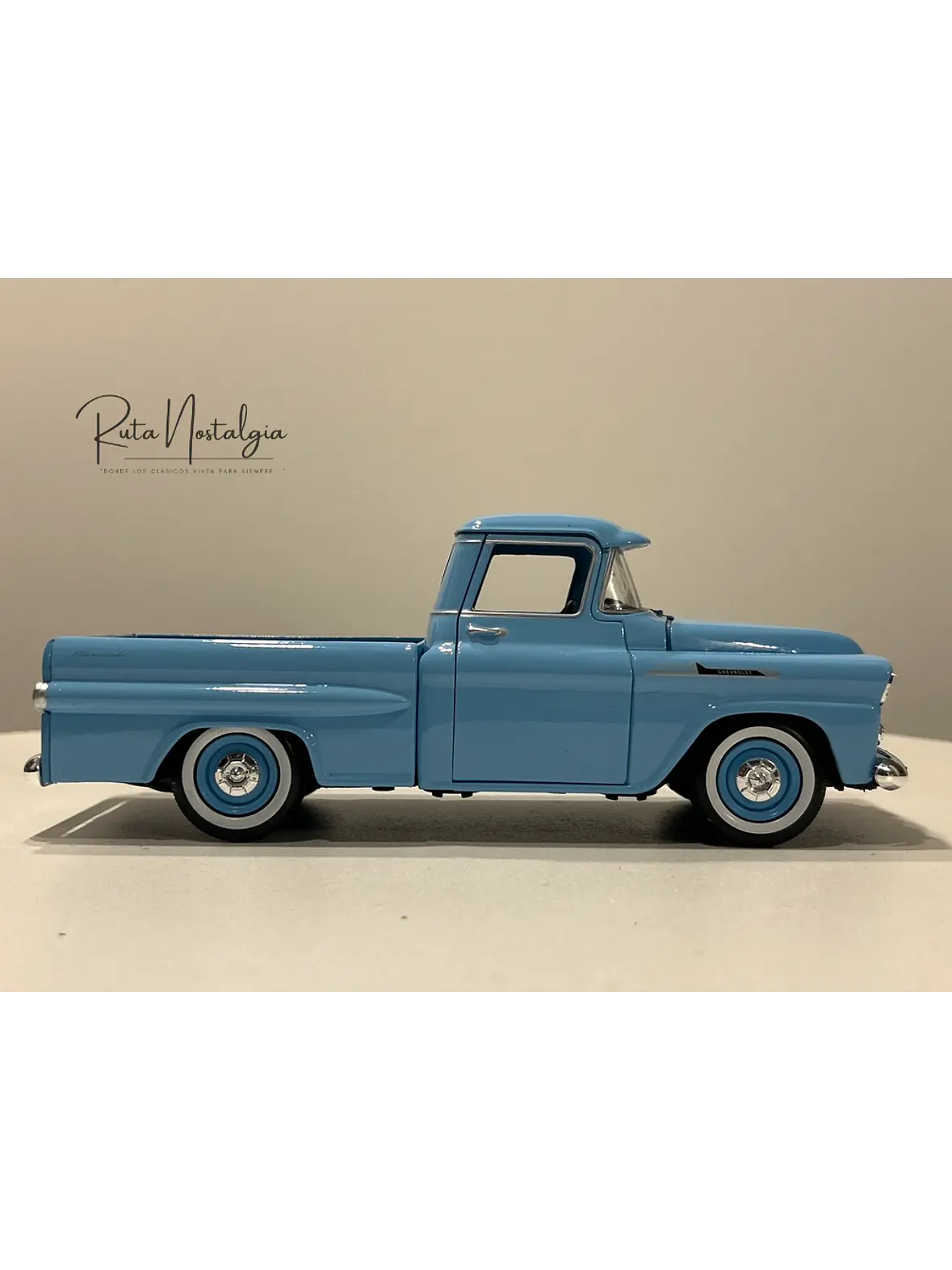 Camioneta a escala Chevrolet Apache Fleetside 1958 | Motormax 1:24 – Pickup clásica americana de colección 5