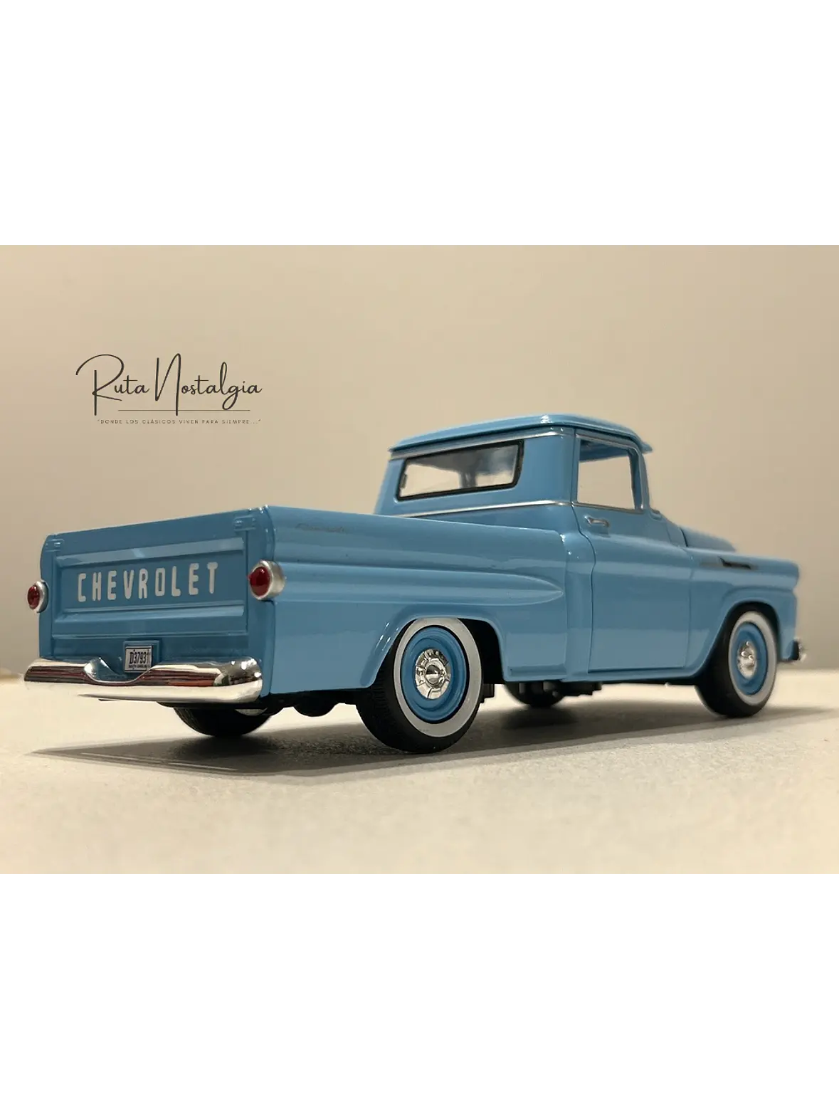 Camioneta a escala Chevrolet Apache Fleetside 1958 | Motormax 1:24 – Pickup clásica americana de colección 6