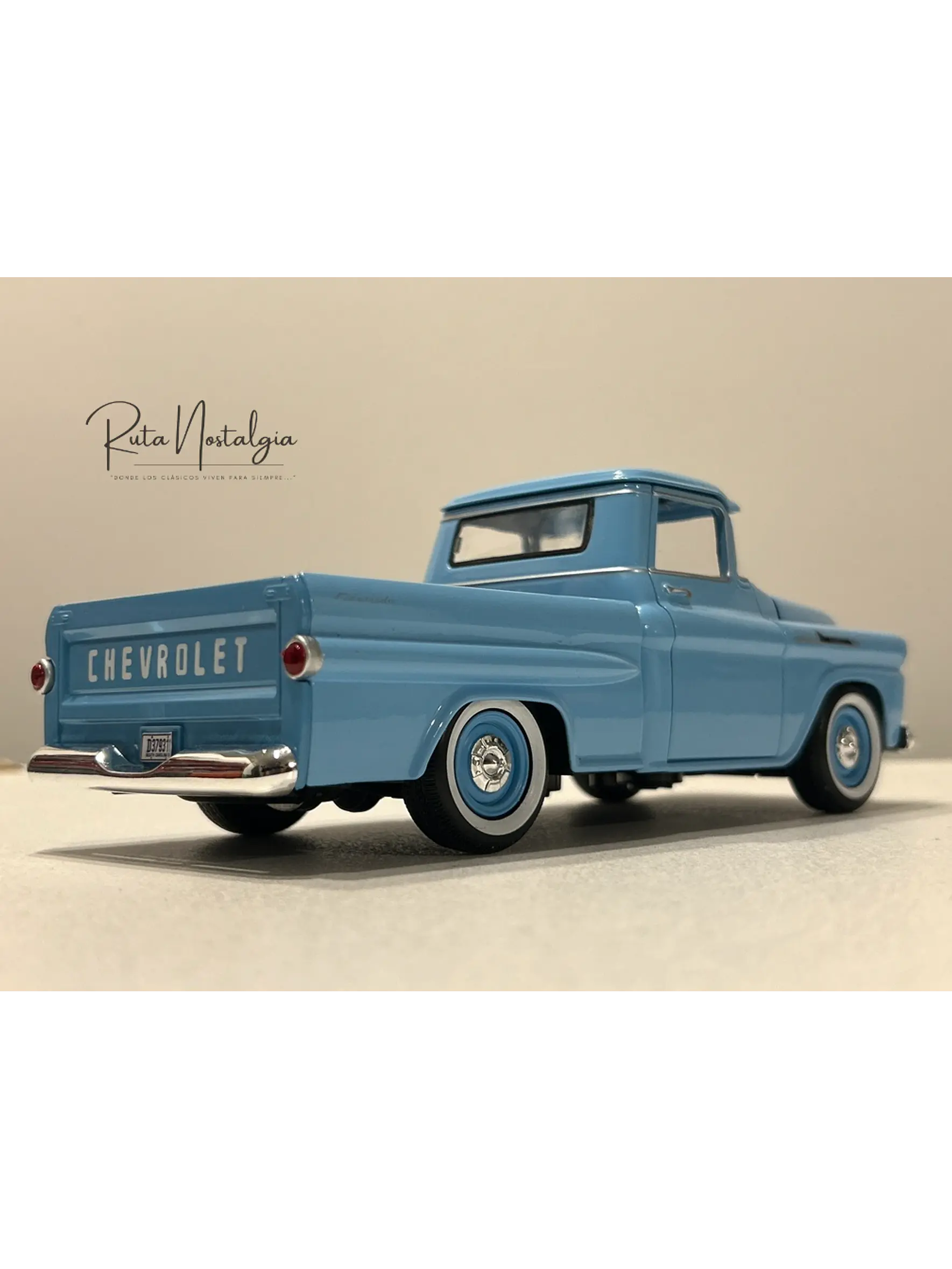 Camioneta a escala Chevrolet Apache Fleetside 1958 | Motormax 1:24 – Pickup clásica americana de colección 6