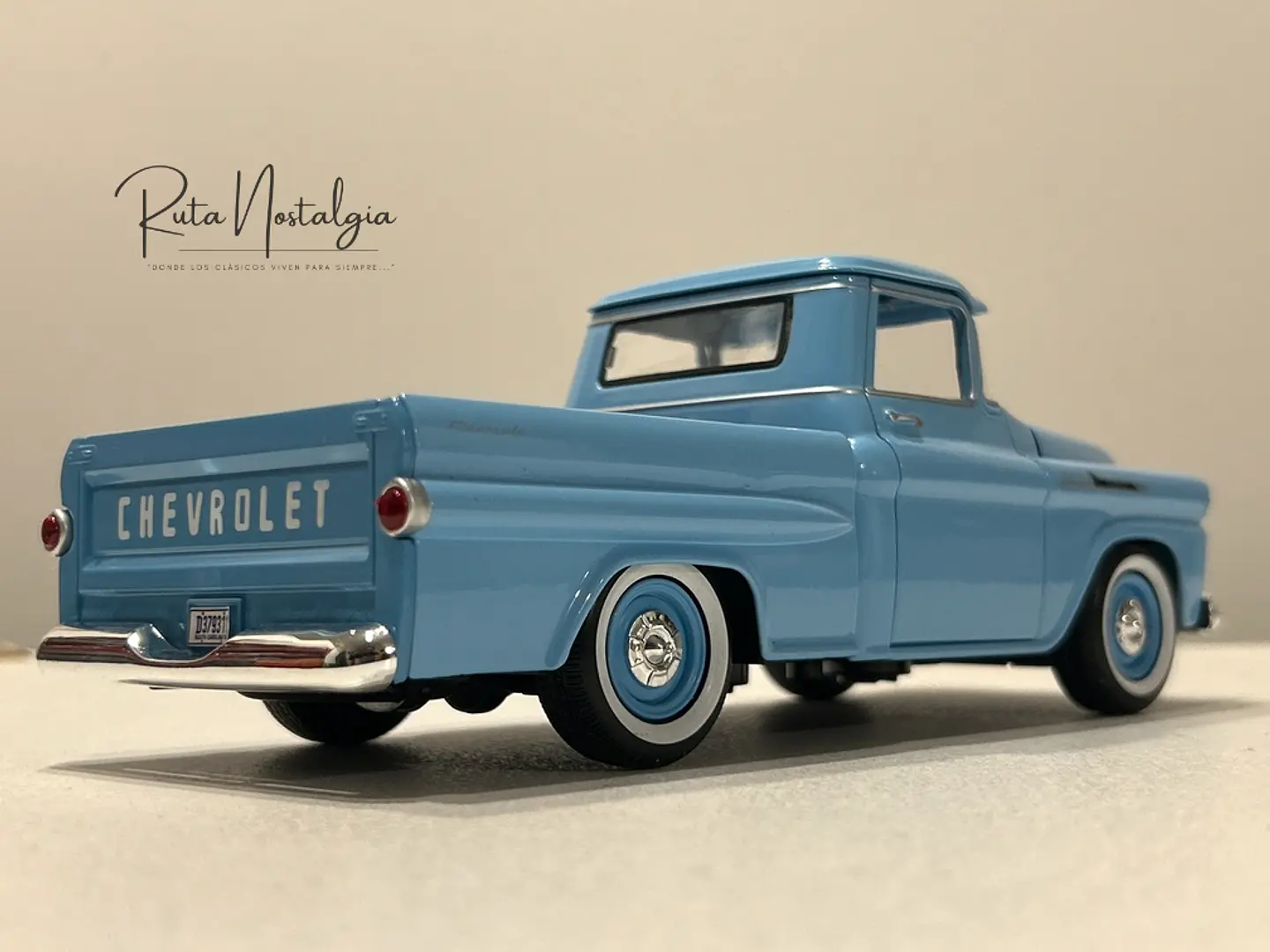 Camioneta Chevrolet Apache Fleetside 1958 | Motormax 1:24 6