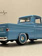 Camioneta a escala Chevrolet Apache Fleetside 1958 | Motormax 1:24 – Pickup clásica americana de colección - Miniatura 6
