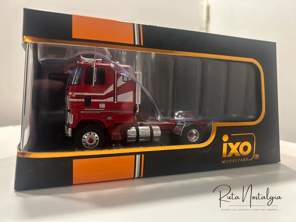 Camión Ford CL 9000 (1976) | IXO 1:43 Coleccionable 11