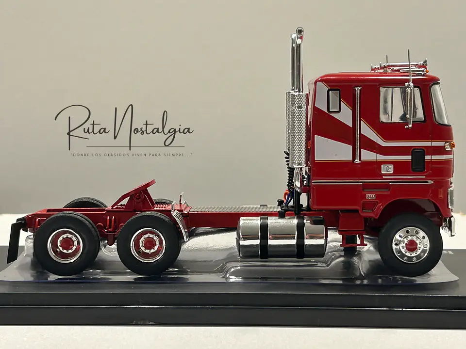 Camión Ford CL 9000 (1976) | IXO 1:43 Coleccionable 9