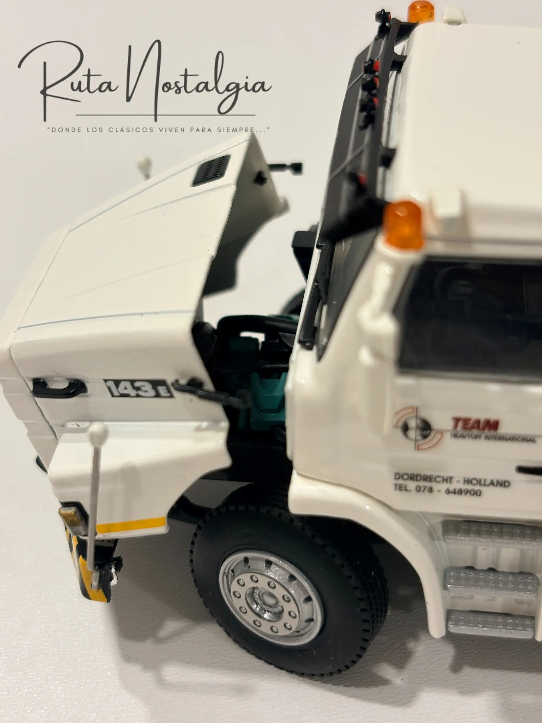 Camión Scania 143E Torpedo 