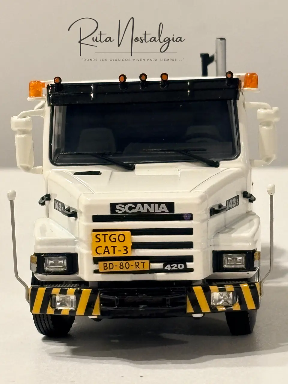 Camión Scania 143E Torpedo 