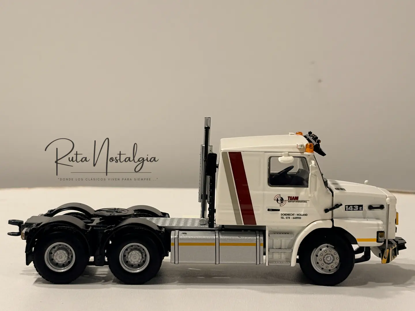 Camión Scania 143E Torpedo 
