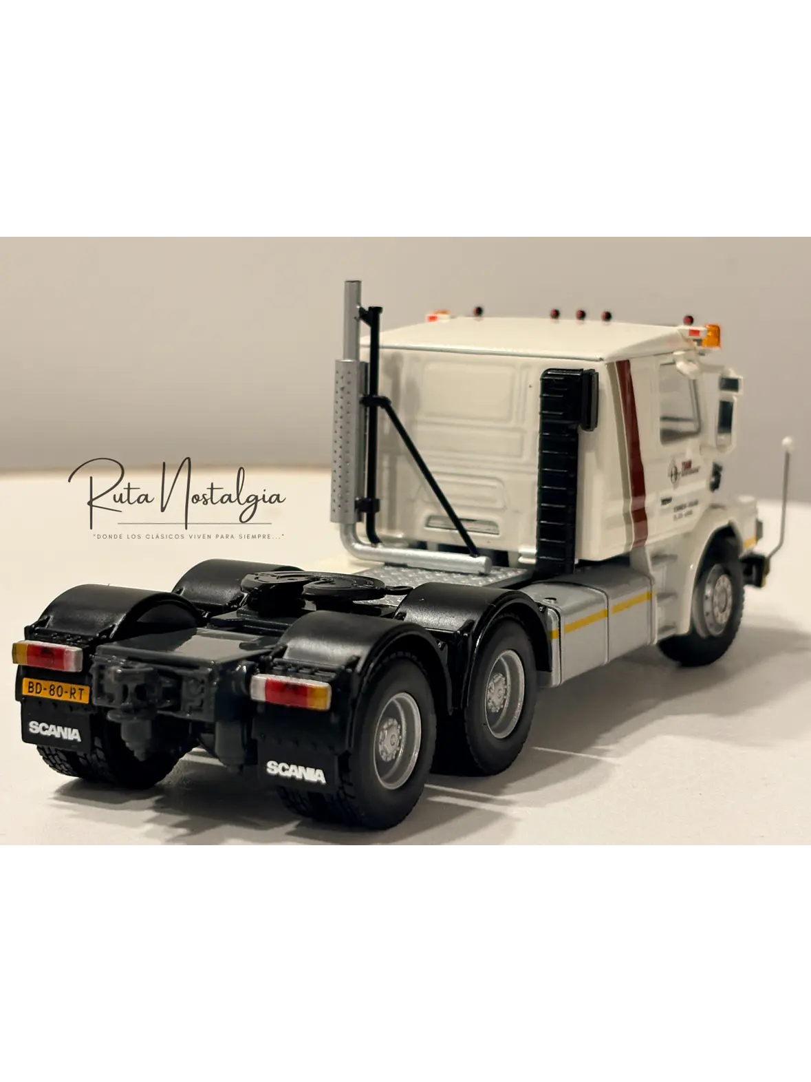 Camión Scania 143E Torpedo 