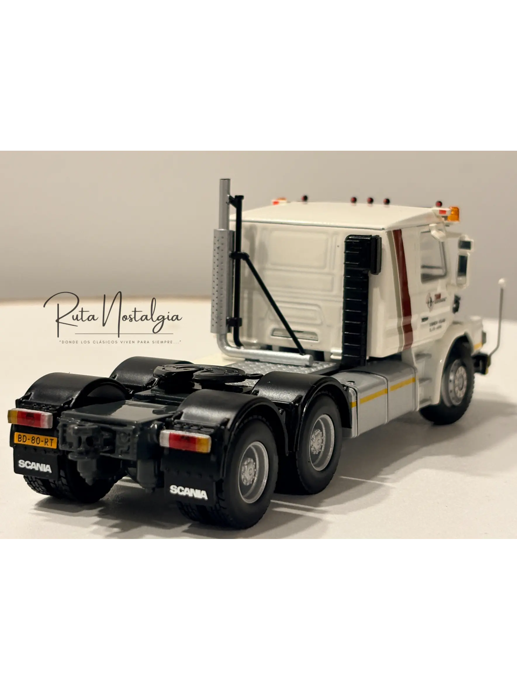 Camión Scania 143E Torpedo 