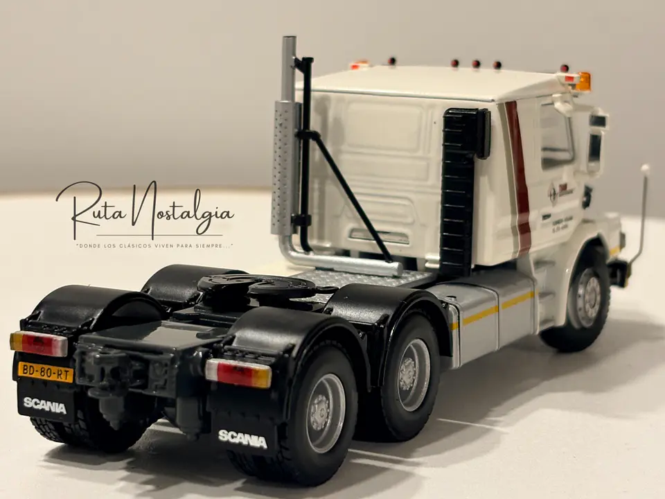 Camión Scania 143E Torpedo 
