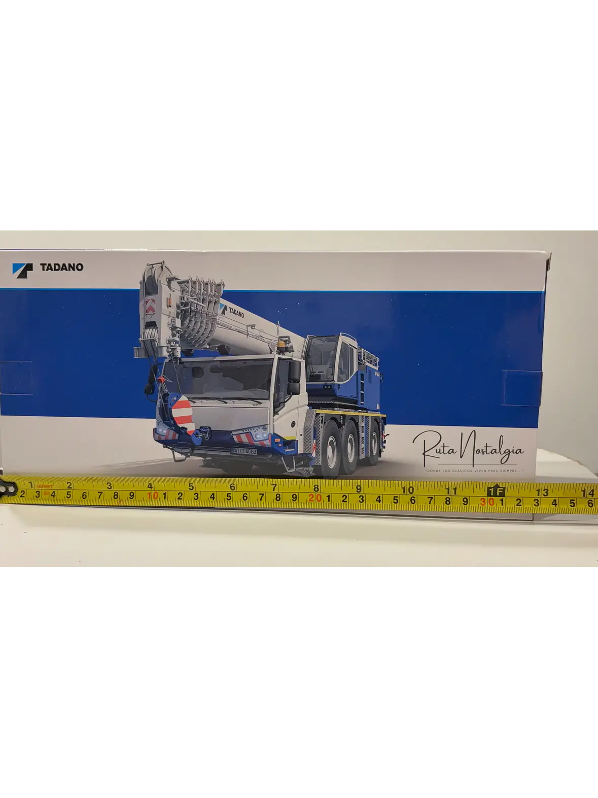 Grúa Tadano Faun ATF 60G-3 WSI Models 54-2005 Escala 1:50 | Grúa All Terrain de Colección en Chile 10