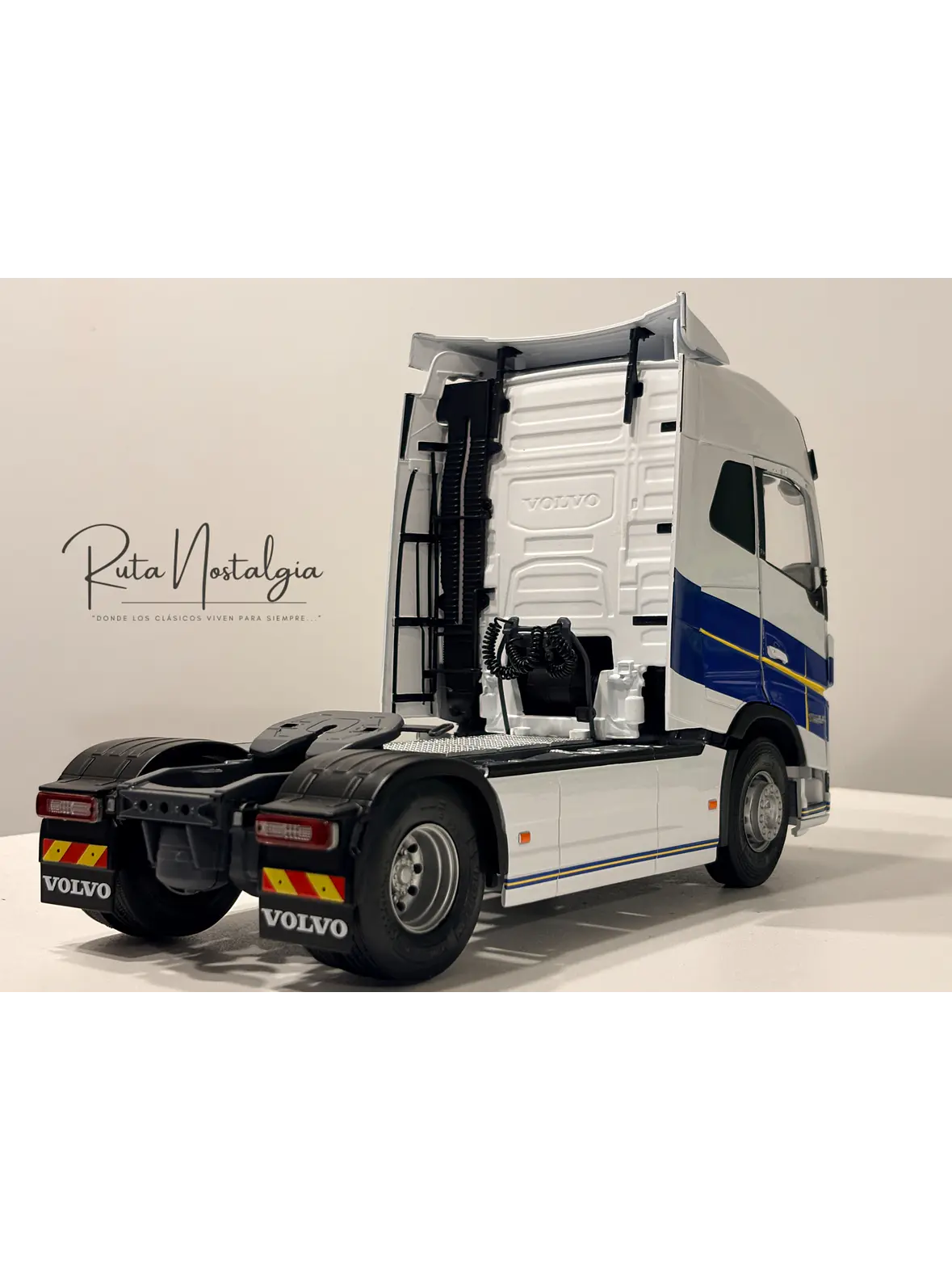 Camión Volvo FH16 750 Globetrotter XL - Göteborg Edition (2019) | Sólido - escala 1:24 6