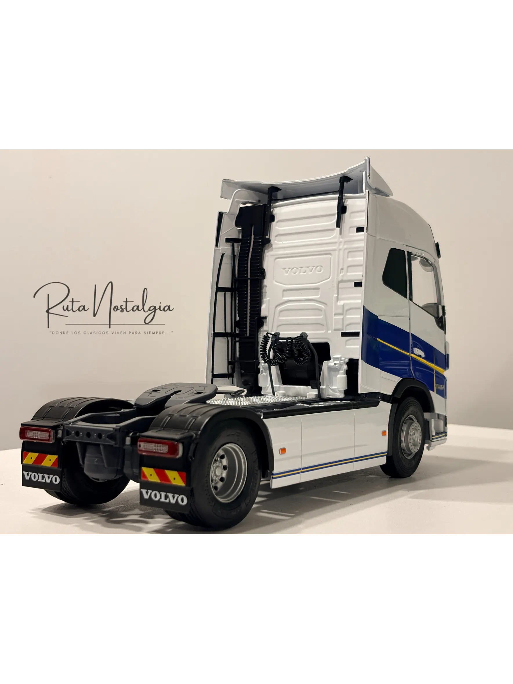 Camión Volvo FH16 750 Globetrotter XL - Göteborg Edition (2019) | Sólido - escala 1:24 6