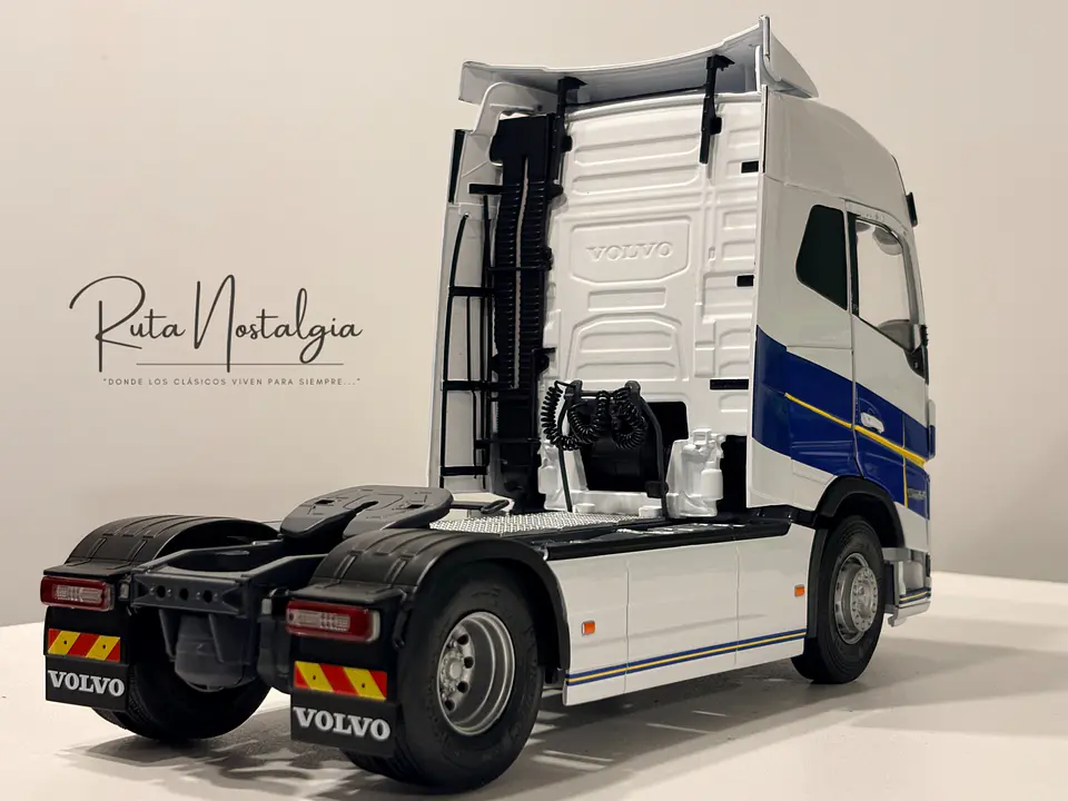 Camión Volvo FH16 750 Globetrotter XL - Göteborg Edition (2019) | Sólido - escala 1:24 6