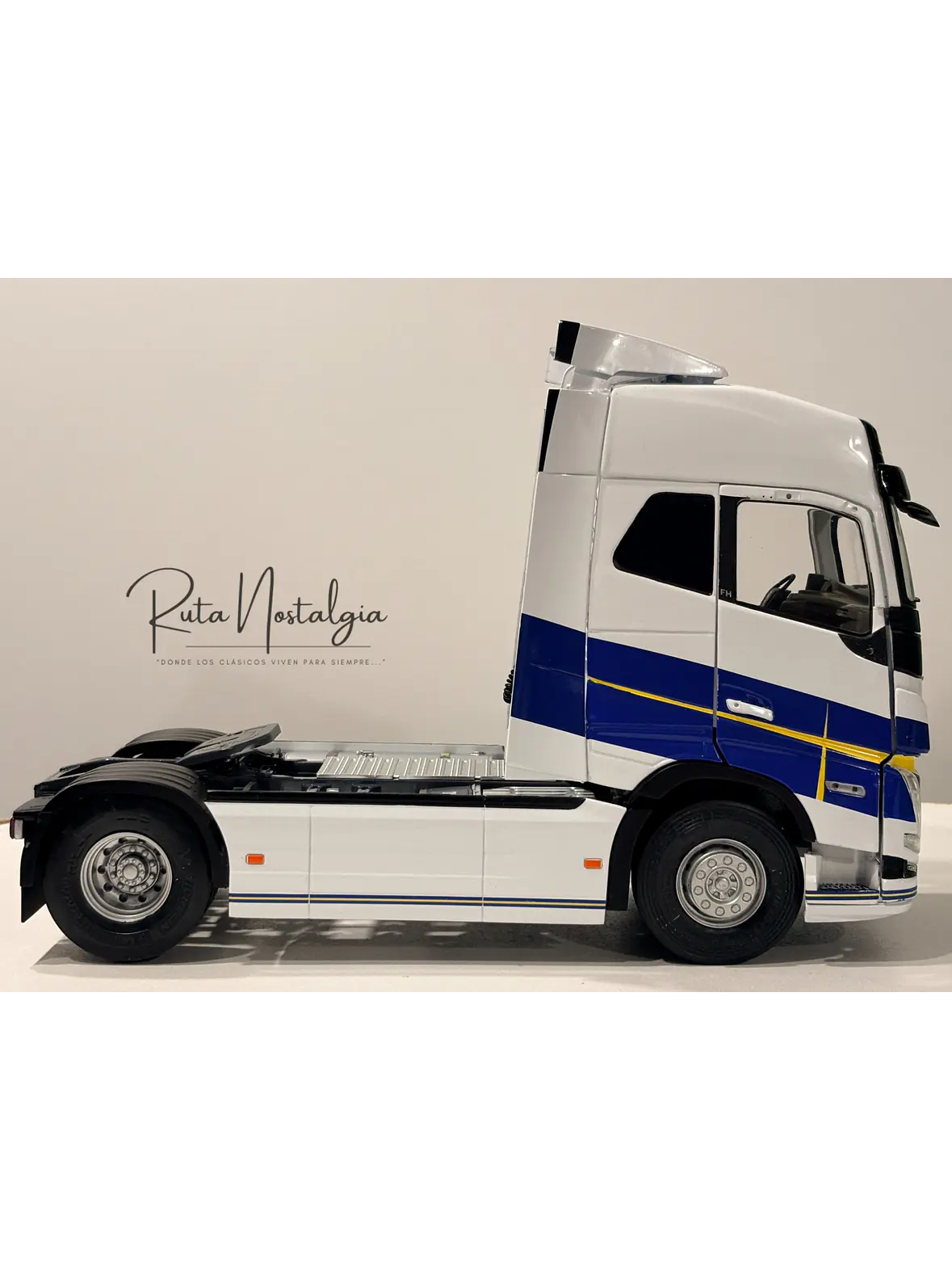 Camión Volvo FH16 750 Globetrotter XL - Göteborg Edition (2019) | Sólido - escala 1:24 5
