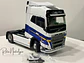 Camión Volvo FH16 750 Globetrotter XL - Göteborg Edition (2019) | Sólido - escala 1:24 - Miniatura 4