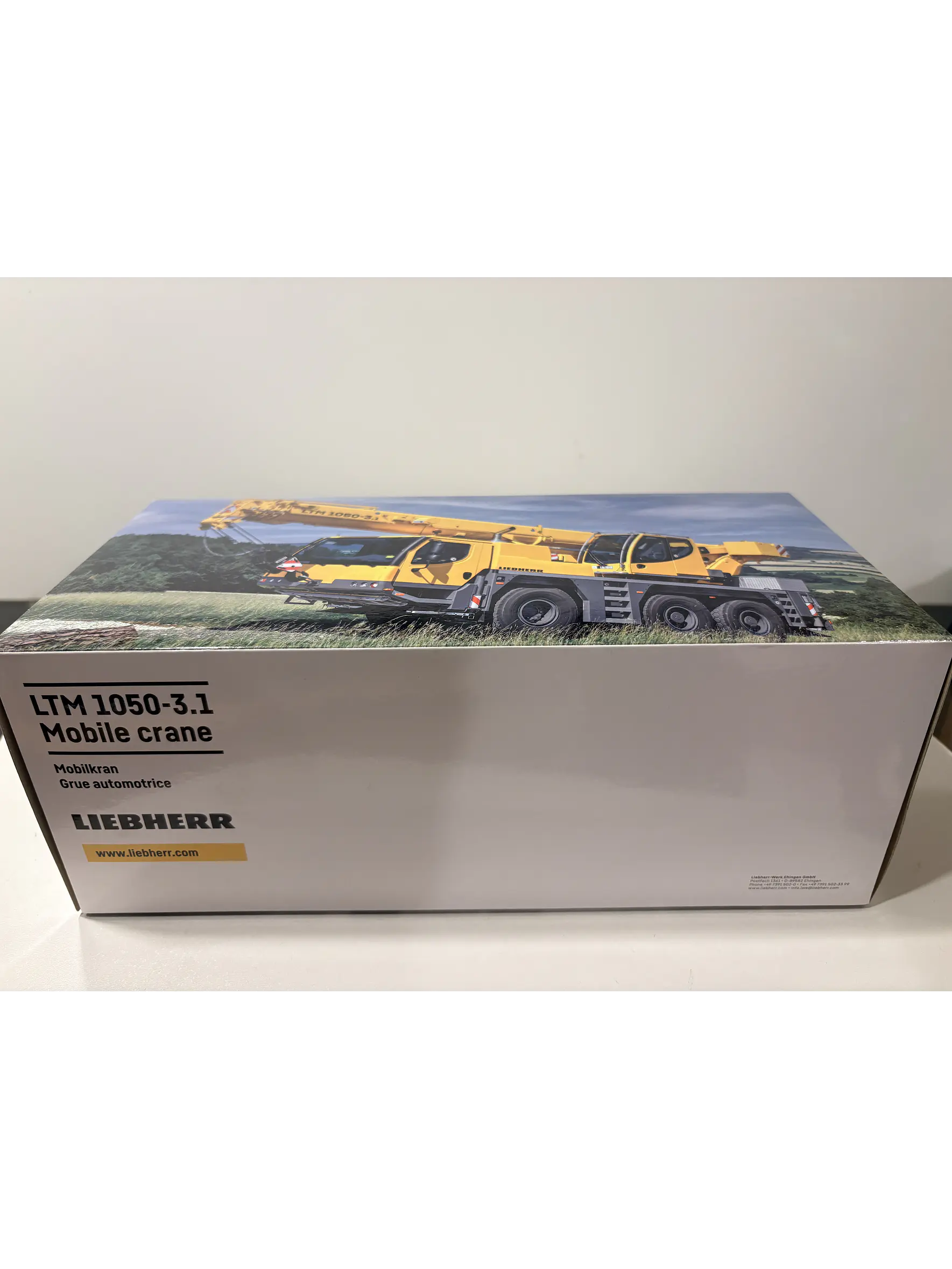 Grúa móvil todo terreno Liebherr LTM 1050-3.1 Hofmann | WSI Models 51-2154 - Escala 1:50 | Grúa Móvil de 3 Ejes de Colección en Chile 10