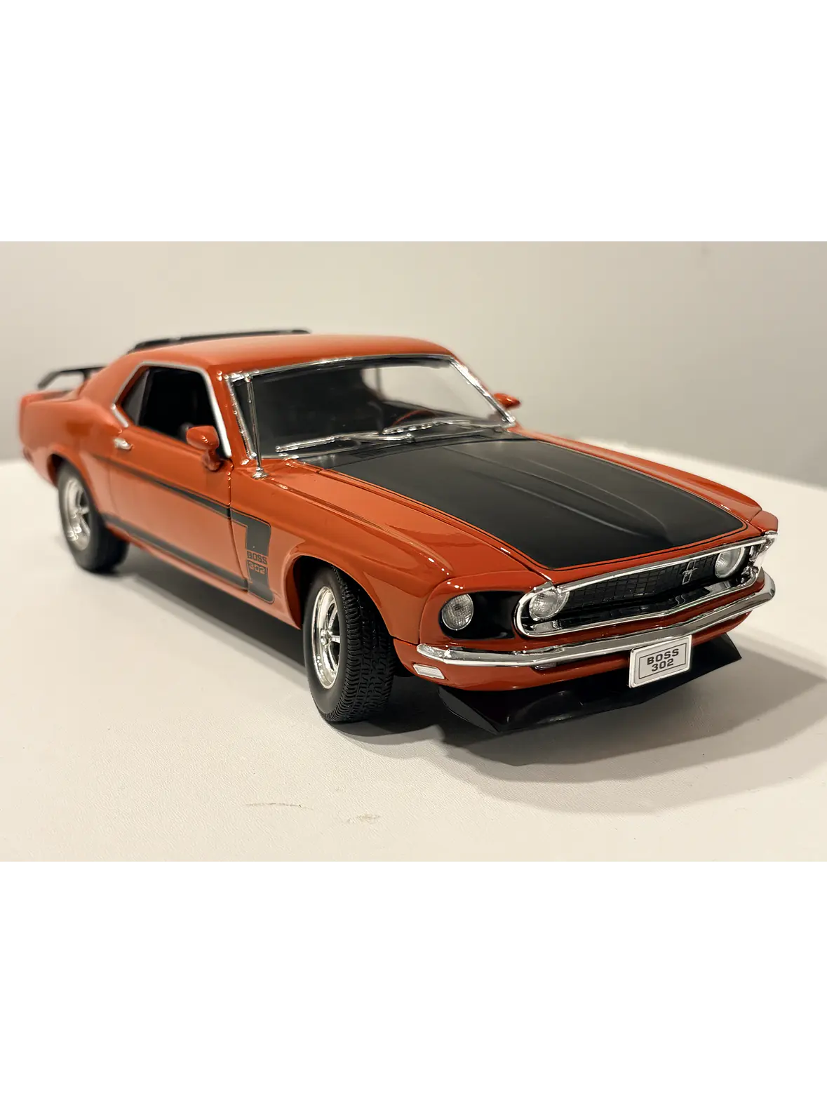 Auto Ford Mustang Boss 302 1969 Welly 1:18 | Muscle Car Clásico de Colección en Chile 1