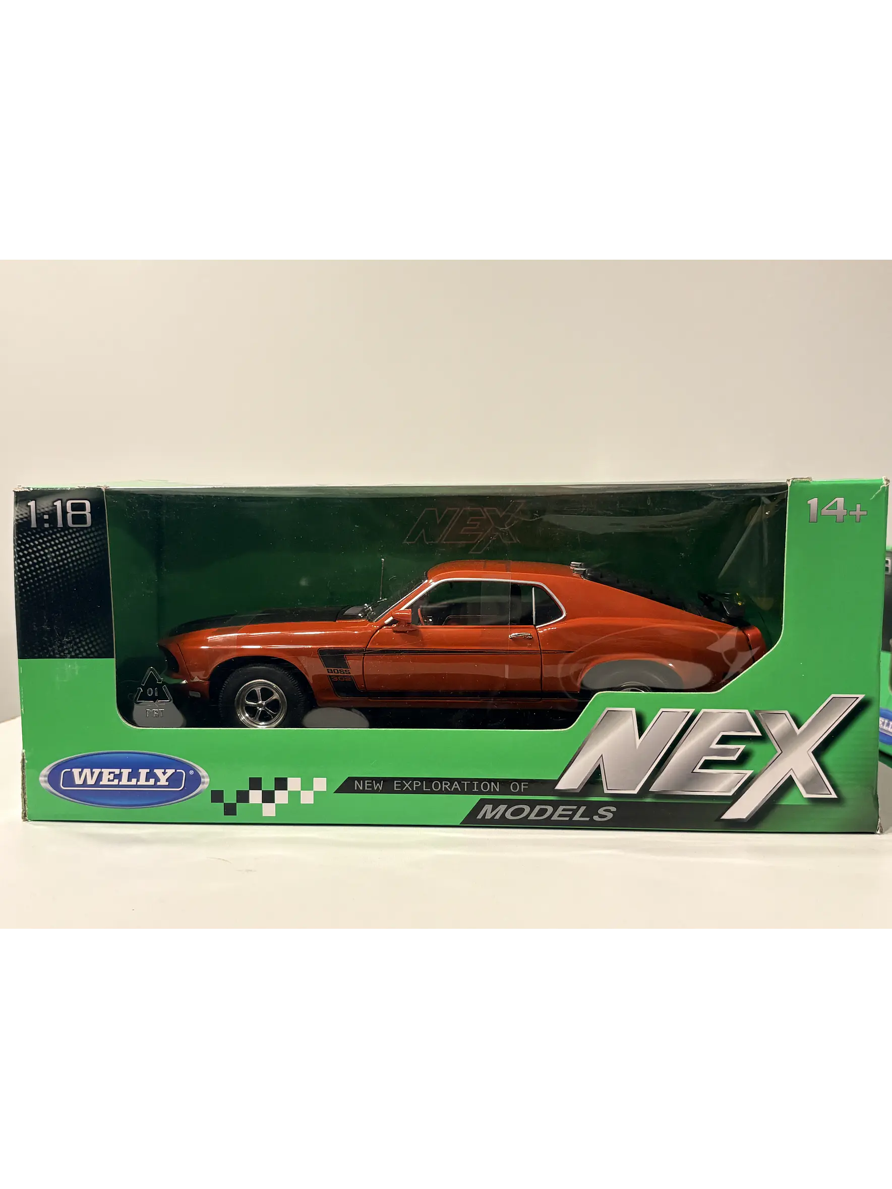 Auto Ford Mustang Boss 302 1969 Welly 1:18 | Muscle Car Clásico de Colección en Chile 10