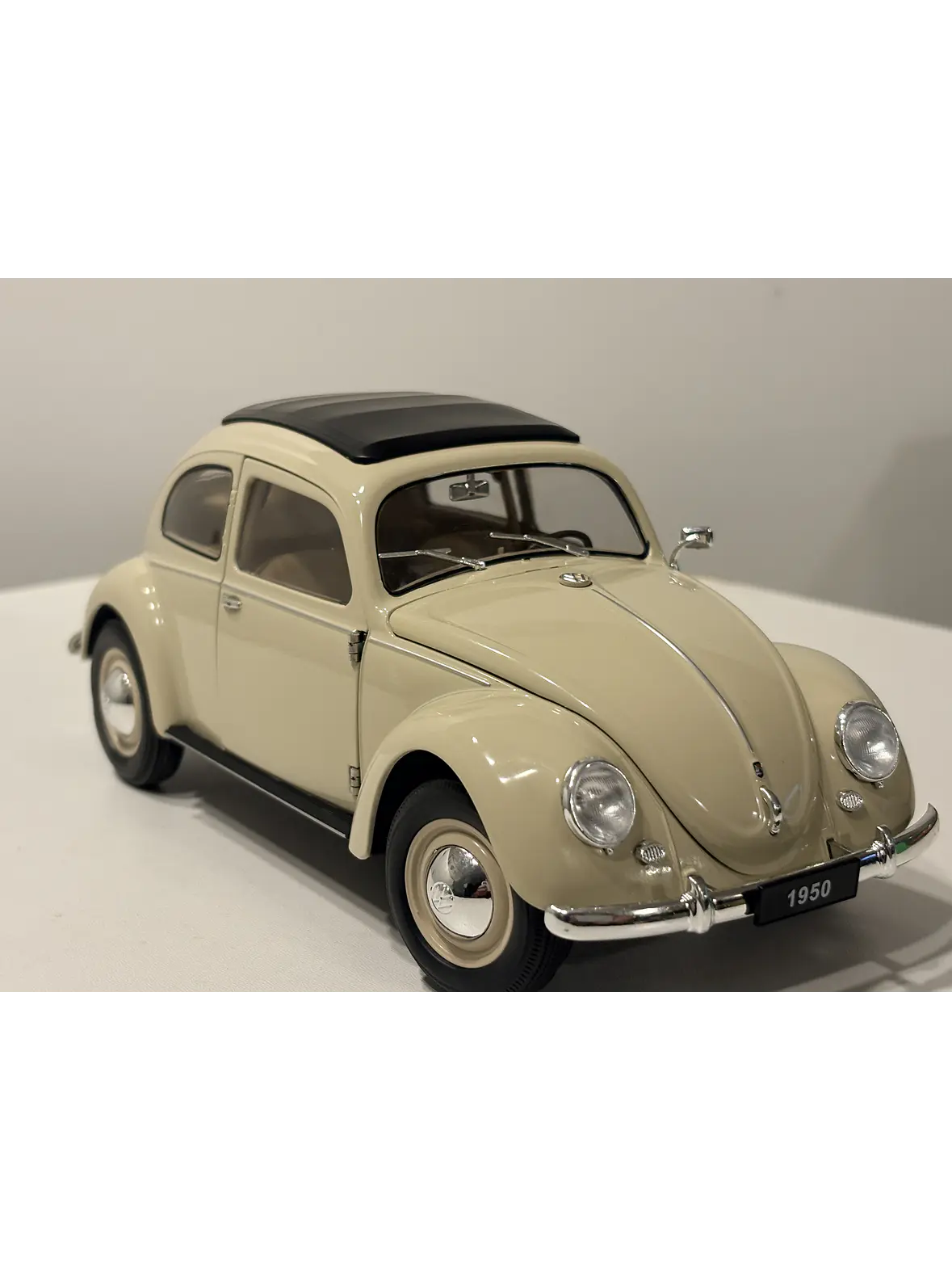 Auto Volkswagen Escarabajo (1950) | Welly, escala 1:18 -  VW Käfer Brezelfenster,  split-window de colección en Chile 11
