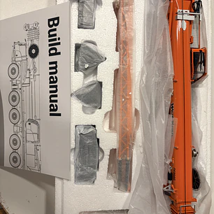 Grúa móvil todo terreno Demag AC 250-5 Westkran | IMC models 32-0148, escala  1:50 | Grúa todo terreno de 250 toneladas de colección. 