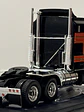 Kenworth K100 Aerodyne 1976 IXO Models 1:43 | Camión Cabover Americano de Colección en Chile - Miniatura 6