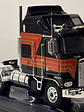 Kenworth K100 Aerodyne 1976 IXO Models 1:43 | Camión Cabover Americano de Colección en Chile - Miniatura 8