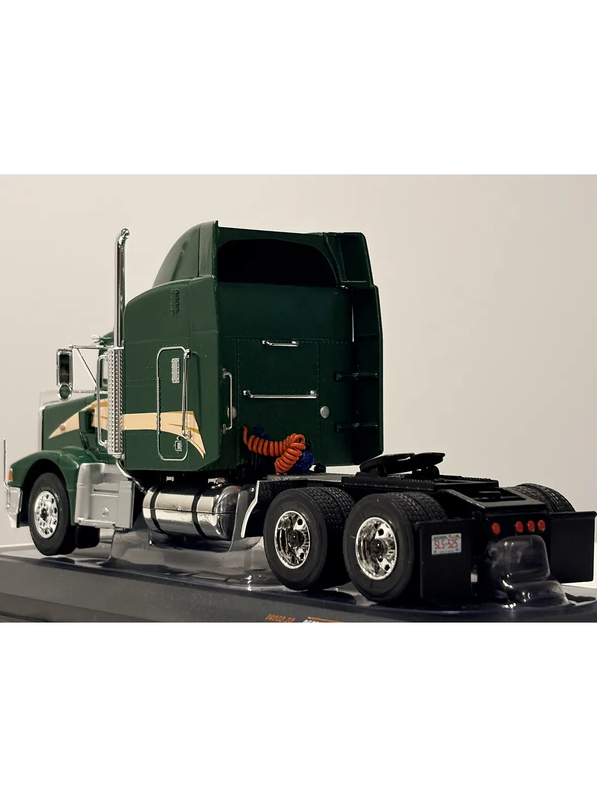 Camión Peterbilt 377 A/E 1998 IXO Models 1:43 | Camión Americano Clásico de Colección en Chile 5