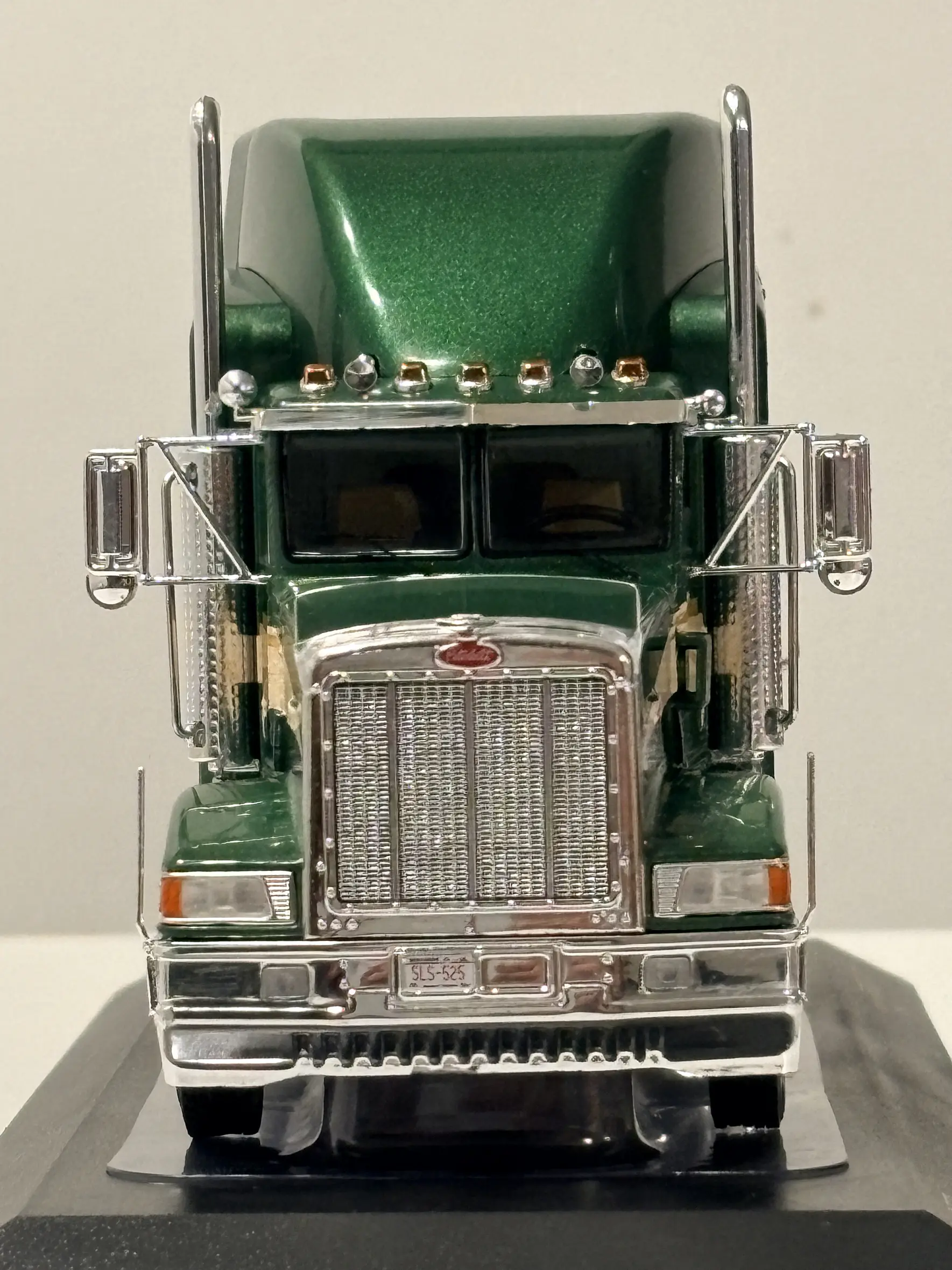 Camión Peterbilt 377 A/E 1998 IXO Models 1:43 | Camión Americano Clásico de Colección en Chile 2
