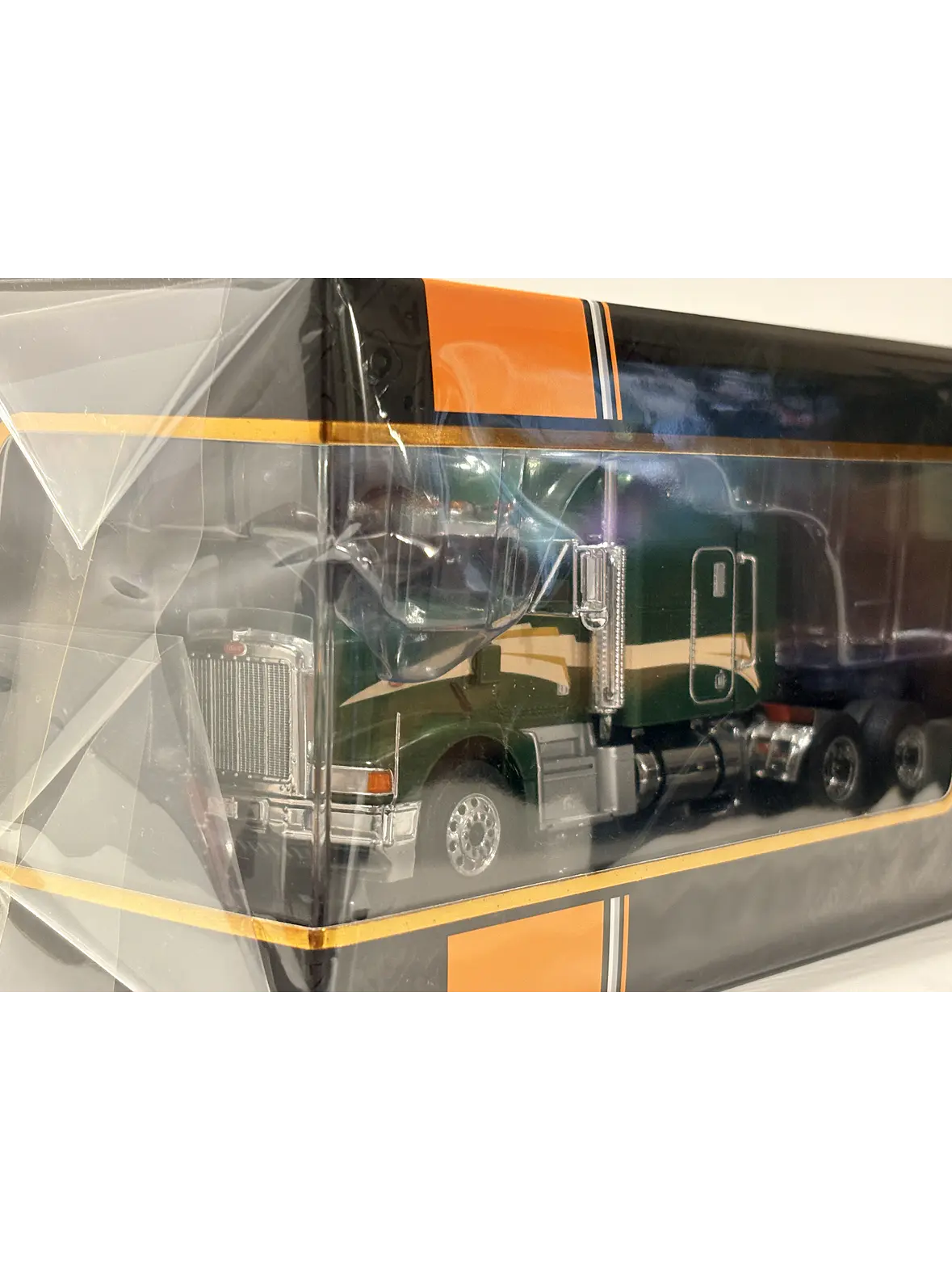 Camión Peterbilt 377 A/E 1998 IXO Models 1:43 | Camión Americano Clásico de Colección en Chile 9