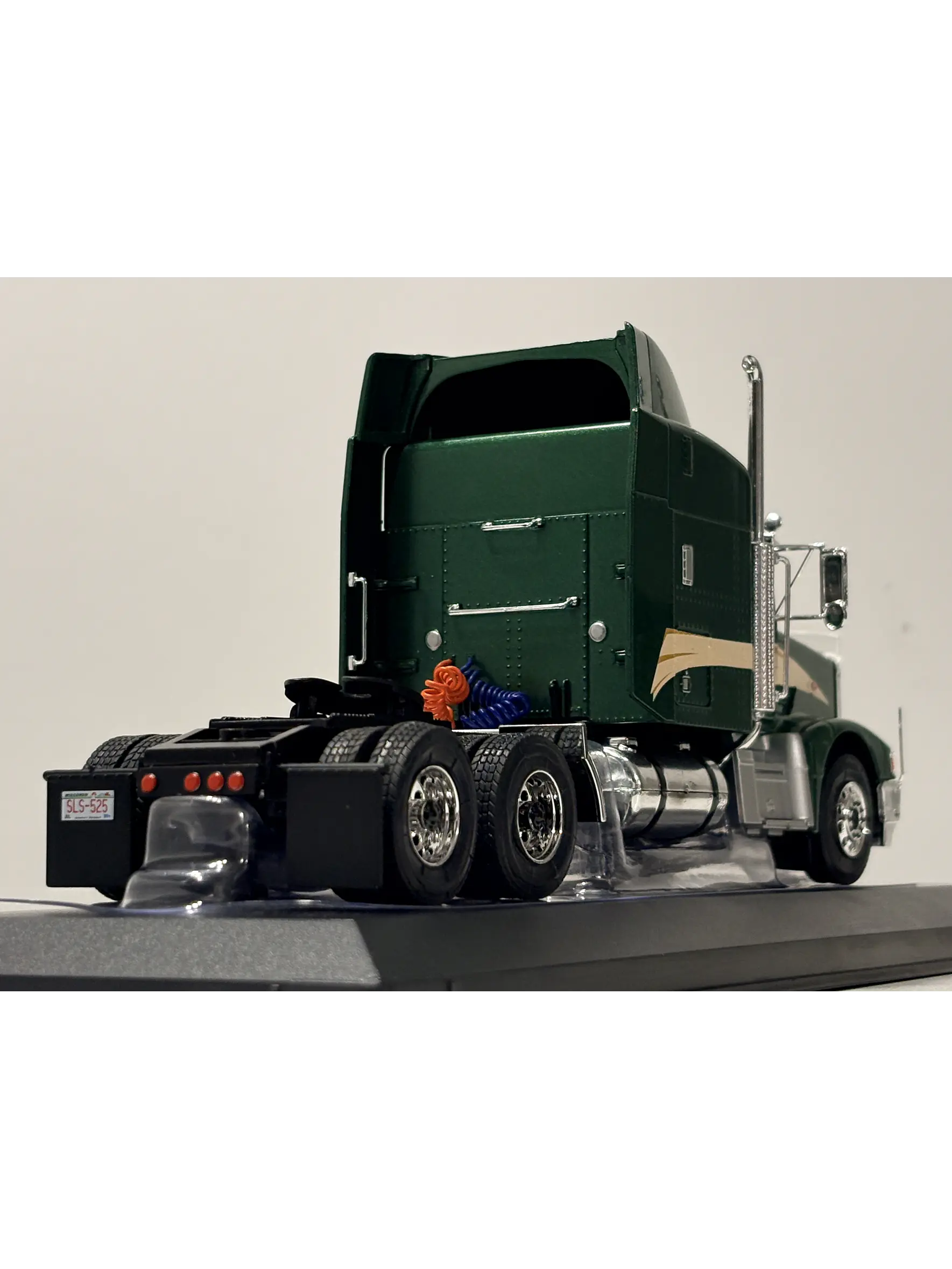 Camión Peterbilt 377 A/E 1998 IXO Models 1:43 | Camión Americano Clásico de Colección en Chile 6