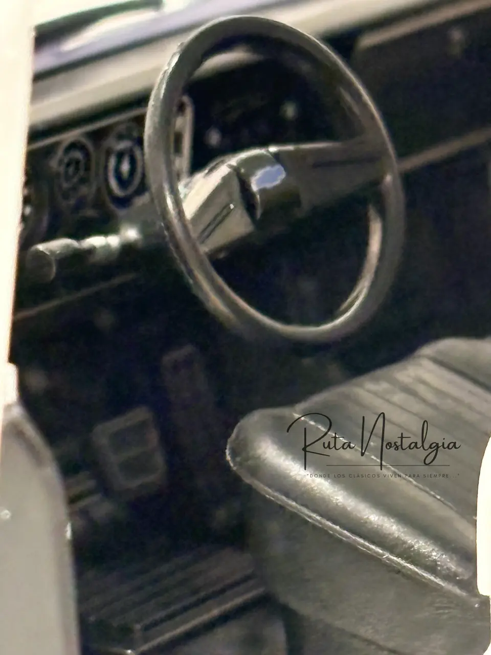 Camioneta Chevrolet C-10  Pickup (1968)  “Starsky and Hutch” | Greenlight, 1:24 2
