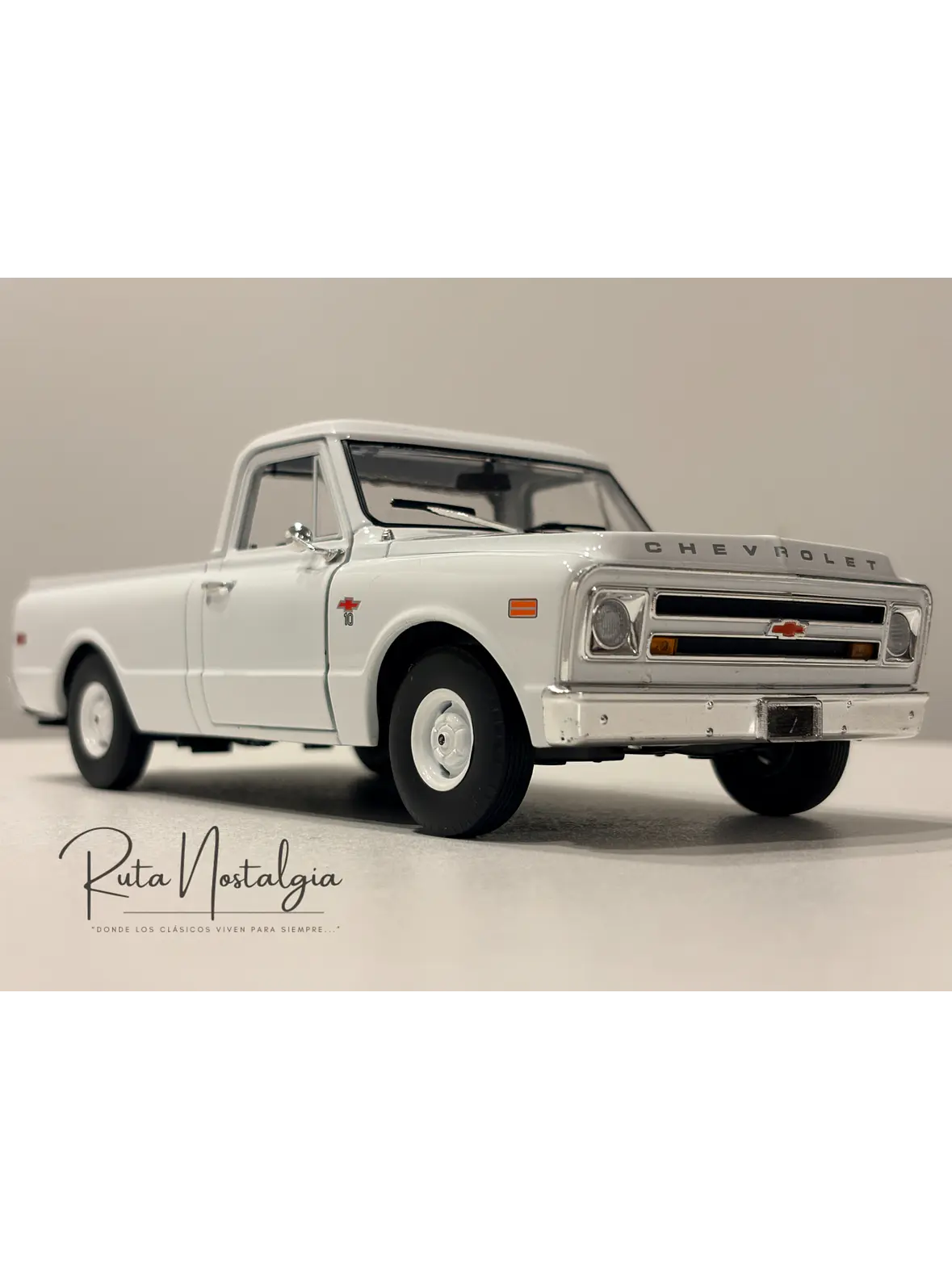 Camioneta Chevrolet C-10  Pickup (1968)  “Starsky and Hutch” (1975-1979) TV Series | Greenlight, 1:24 11