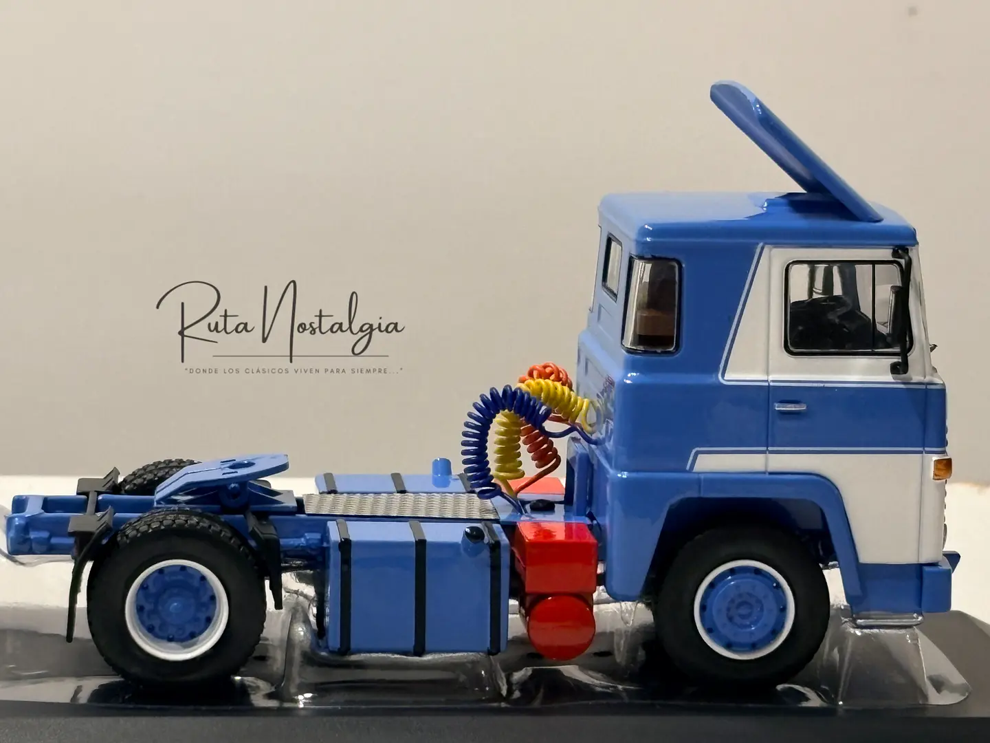 Camión Scania LBT 141 (1976) | IXO Models 1:43 7