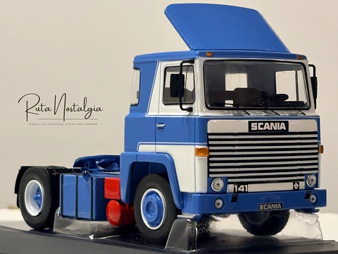 Camión Scania LBT 141 1976 Azul Blanco IXO Models 1:43