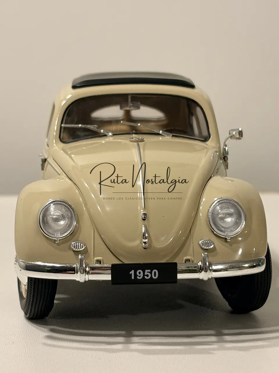 Auto Volkswagen Escarabajo (1950) | Welly, escala 1:18 -  VW Käfer Brezelfenster,  split-window de colección en Chile 2