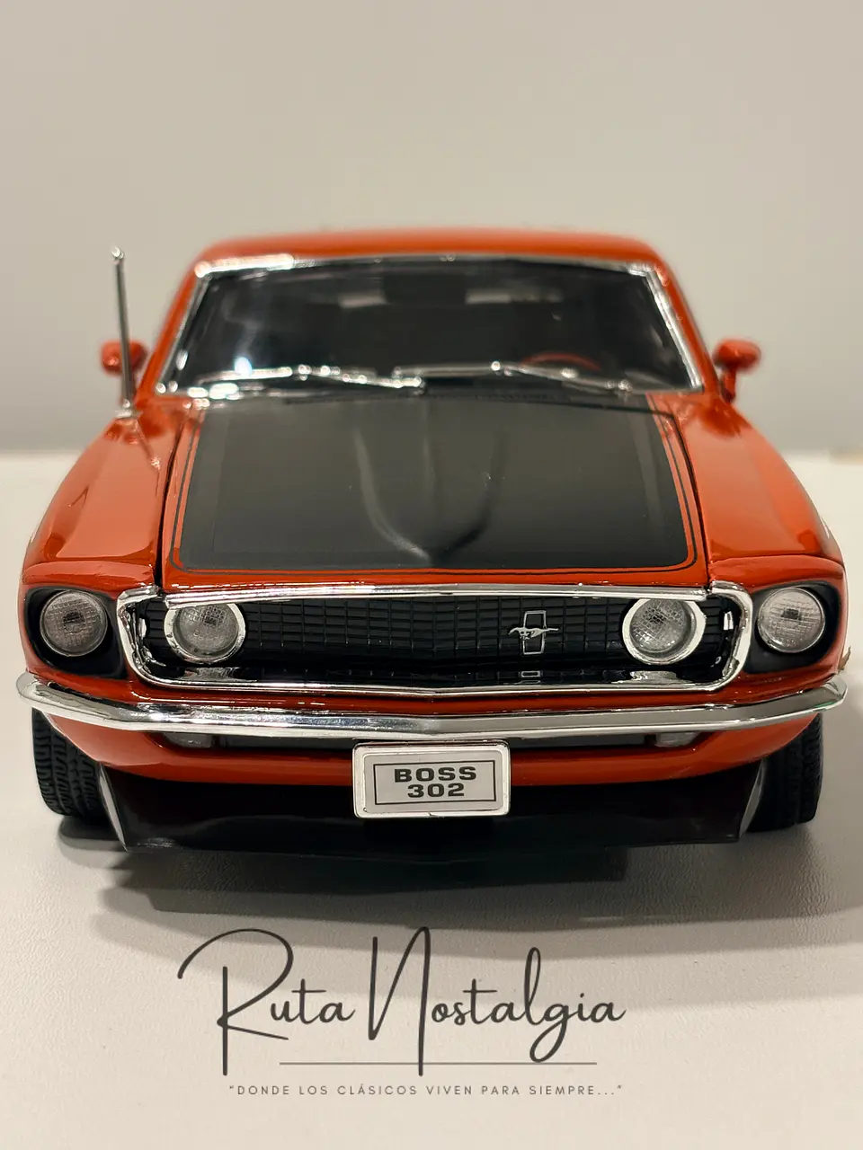 Auto Ford Mustang Boss 302 1969 Welly 1:18 | Muscle Car Clásico de Colección en Chile 2