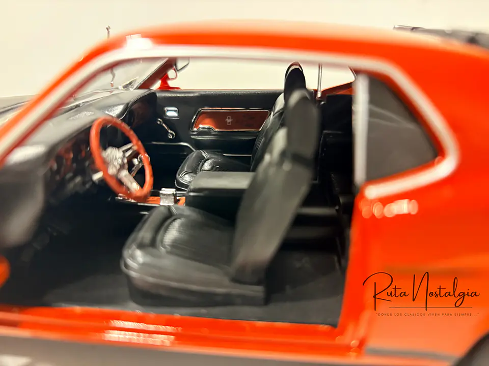 Auto Ford Mustang Boss 302 1969 Welly 1:18 | Muscle Car Clásico de Colección en Chile 4