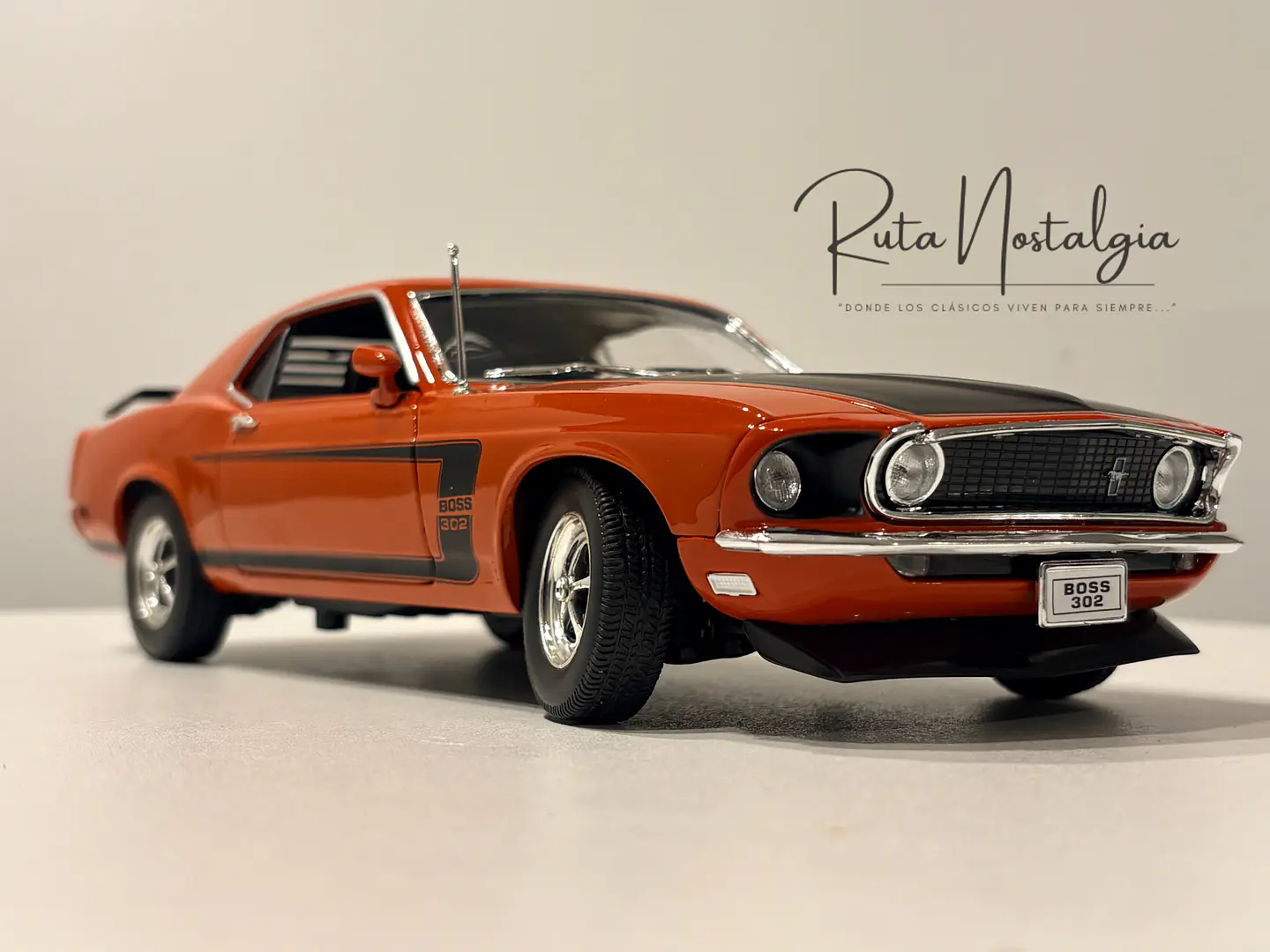 Auto Ford Mustang Boss 302 1969 Welly 1:18 | Muscle Car Clásico de Colección en Chile 1