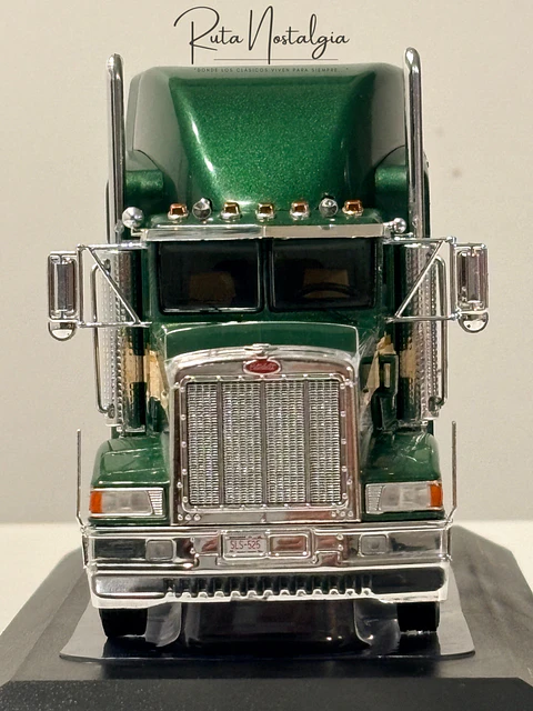 Camión Peterbilt 377 A/E 1998 IXO Models 1:43 