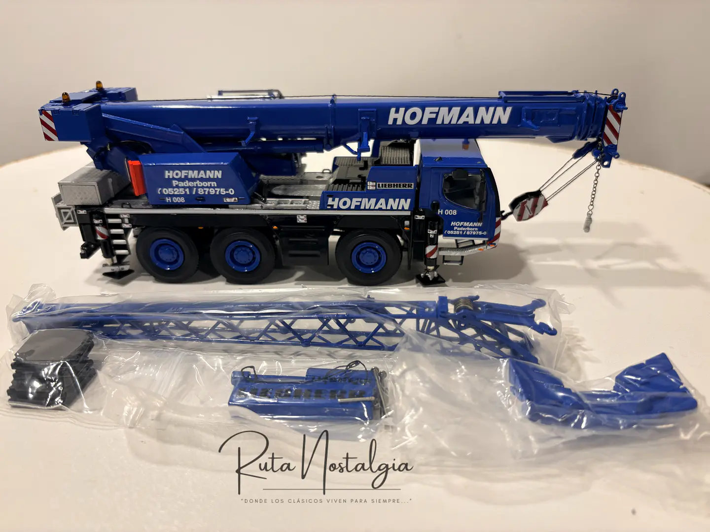 Grúa móvil todo terreno Liebherr LTM 1050-3.1 Hofmann | WSI Models 51-2154 - Escala 1:50 | Grúa Móvil de 3 Ejes de Colección en Chile 4