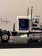Camión Marmon CHDT 1980 – Ixo Models 1:43 – Leyenda “Rolls-Royce” del Transporte - Miniatura 7