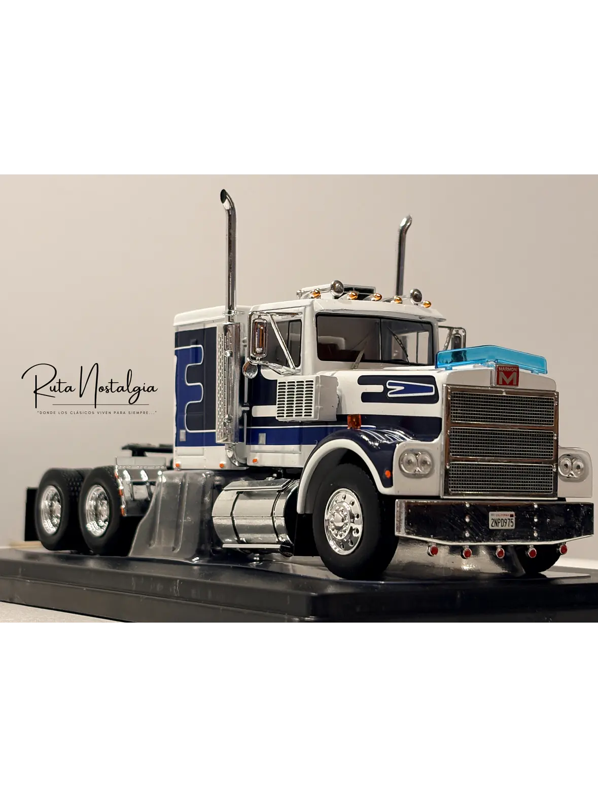 Camión Marmon CHDT 1980 – Ixo Models 1:43 – Leyenda “Rolls-Royce” del Transporte 8